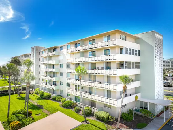 2020 N Atlantic AVE #207s,  Cocoa Beach,  FL 32931