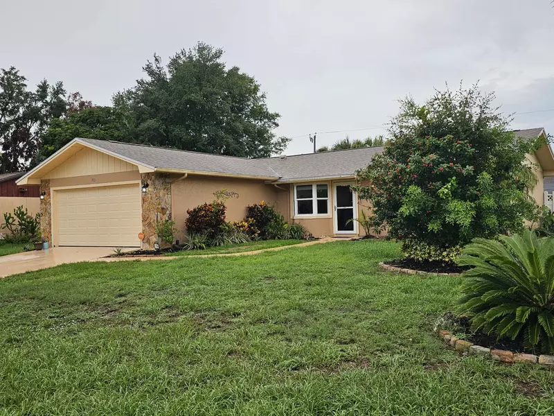 742 Aachen AVE NW, Palm Bay, FL 32907