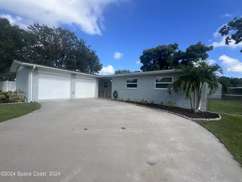 2740 Dutton DR, Titusville, FL 32796