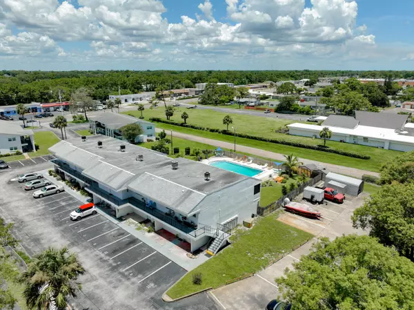 Titusville, FL 32780,3755 S Hopkins AVE #6c