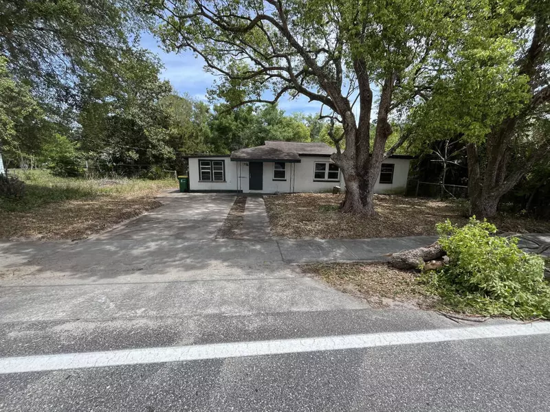 3527 Old Dixie HWY, Mims, FL 32754