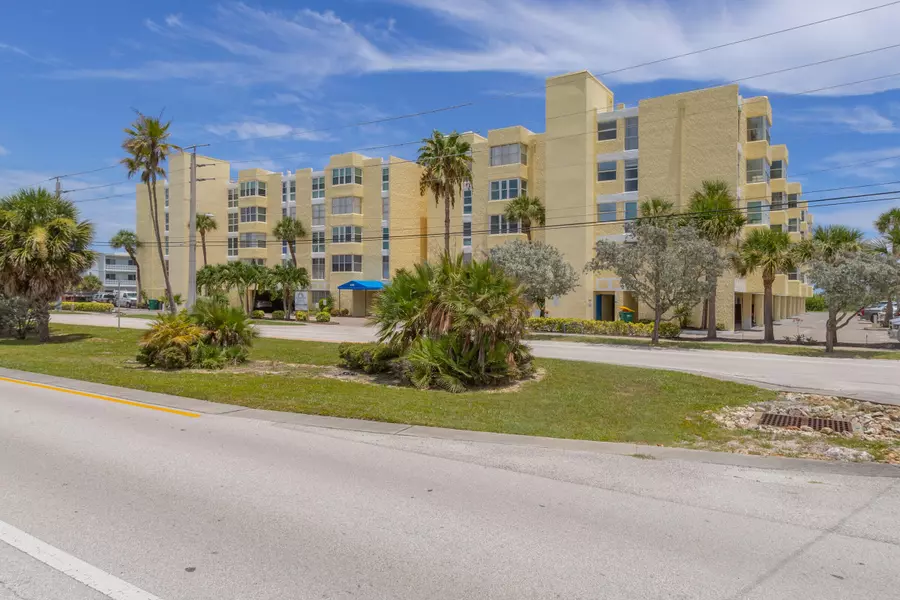 4700 Ocean Beach BLVD #517, Cocoa Beach, FL 32931