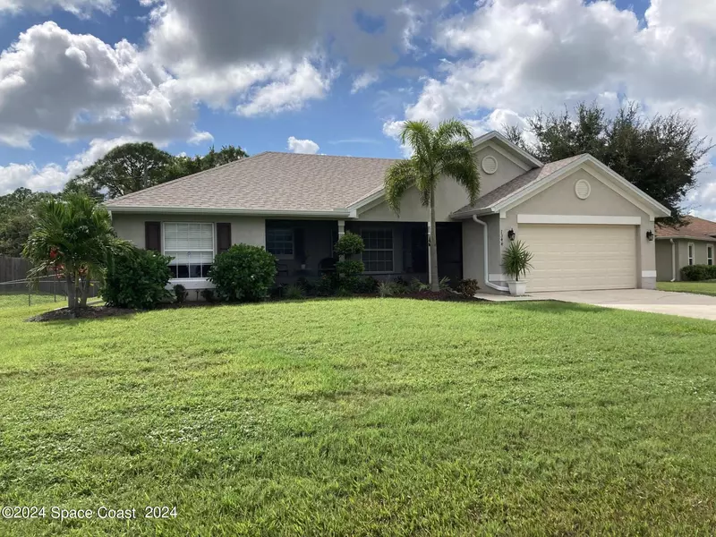 1344 Martinez ST SE, Palm Bay, FL 32909