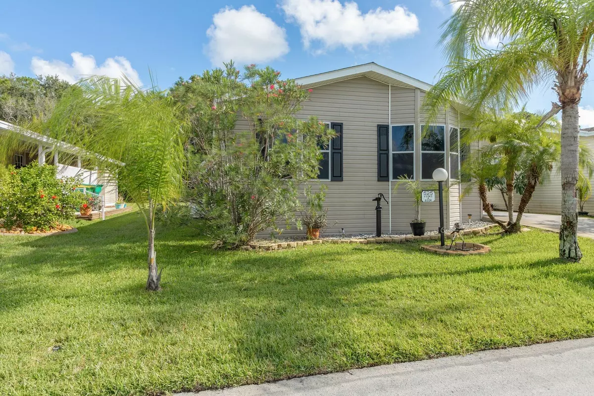 Cocoa, FL 32926,525 Outer DR #136