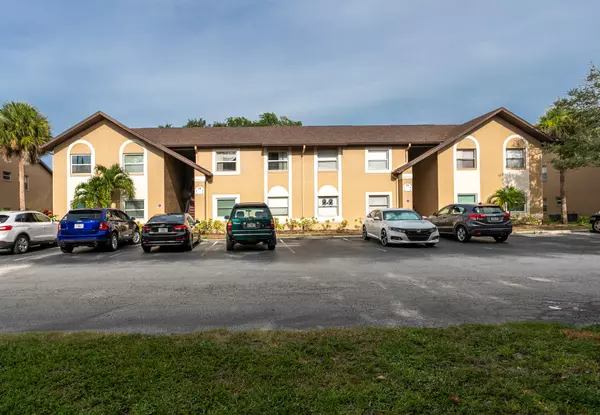 210 Spring DR #1, Merritt Island, FL 32953