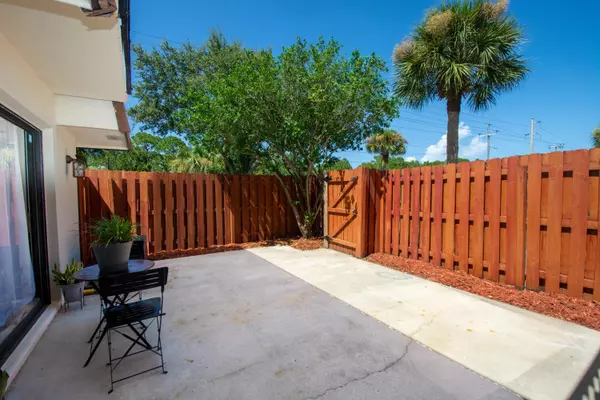 Palm Bay, FL 32905,1915 Patty CIR NE