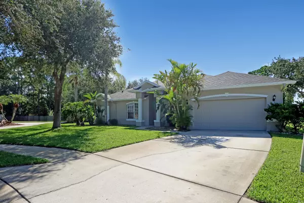 Palm Bay, FL 32909,996 SE Gardenbrook CT