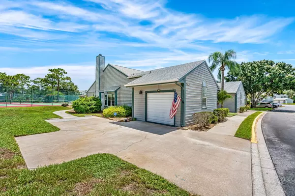 4770 Lake Waterford WAY, Melbourne, FL 32901