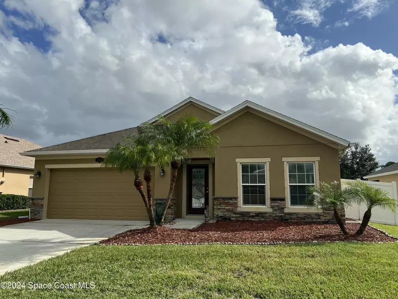 2070 Snapdragon DR NW, Palm Bay, FL 32907