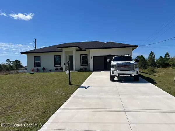 2886 Grant Ave SE, Palm Bay, FL 32909