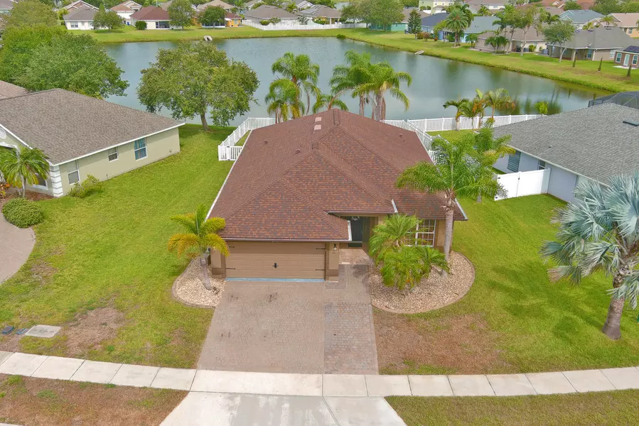 2391 Bridgeport CIR, Rockledge, FL 32955