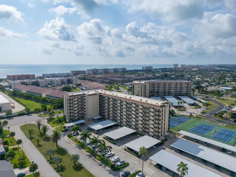 500 Palm Springs BLVD #213, Indian Harbour Beach, FL 32937