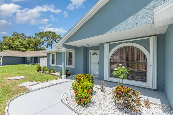 Palm Bay, FL 32909,569 Balcom TER SE