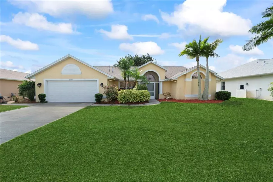 2020 Thesy DR, Melbourne, FL 32940