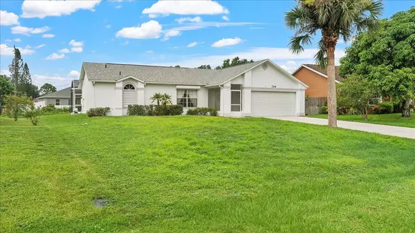 Palm Bay, FL 32909,724 Seven Gables CIR SE