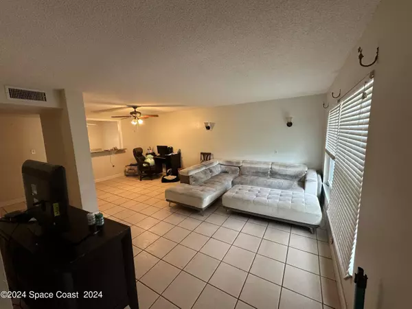 Satellite Beach, FL 32937,432 Blue Jay LN #62