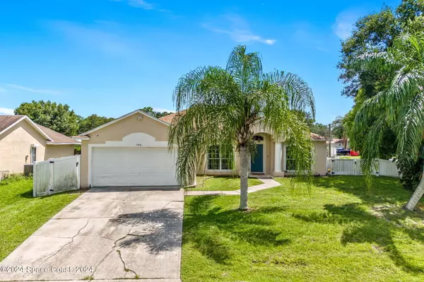 740 Boc CIR NW, Palm Bay, FL 32907