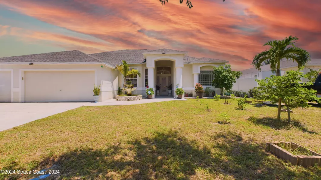 2145 Porpoise ST, Merritt Island, FL 32952