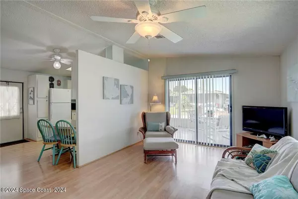 Barefoot Bay, FL 32976,489 Tarpon DR