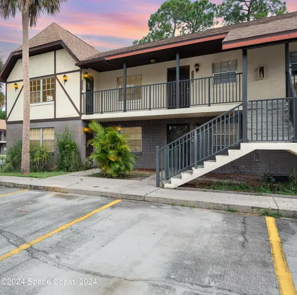 3123 Sir Hamilton CIR #6, Titusville, FL 32780