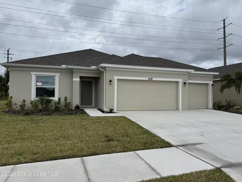 4376 Kelsey LN, Micco, FL 32976