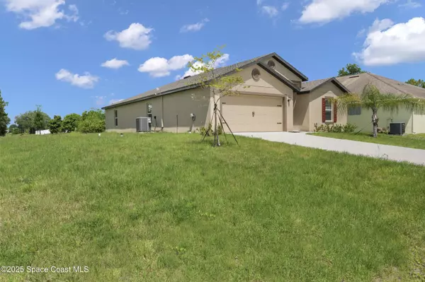 Palm Bay, FL 32908,2120 Garbett AVE SW