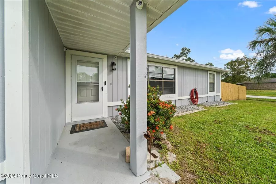 651 Bryant RD, Palm Bay, FL 32908