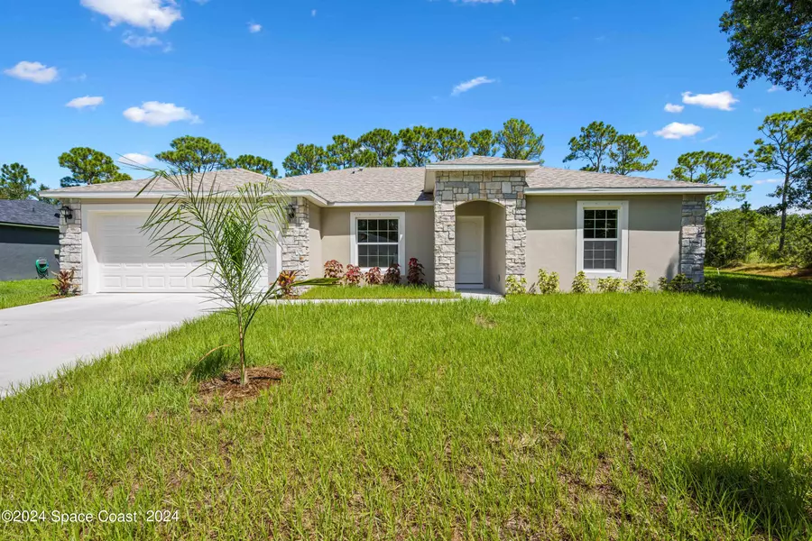 797 Waterside RD SE, Palm Bay, FL 32909