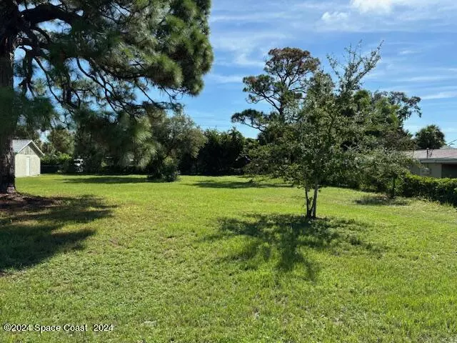 2261 Highland AVE, Melbourne, FL 32935