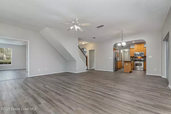 Debary, FL 32713,105 James Pond CT