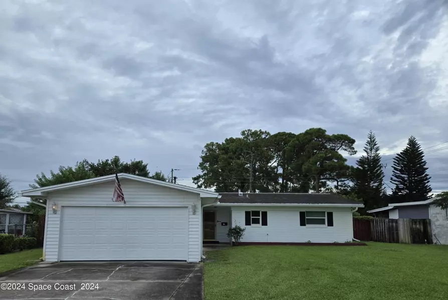 945 Cleveland ST, Titusville, FL 32780