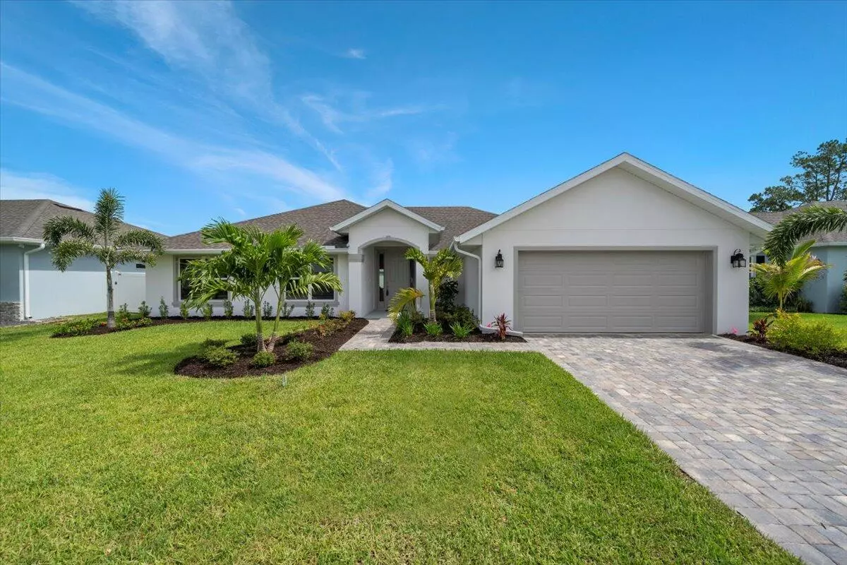 Palm Bay, FL 32908,1004 Captiva Island CIR SW