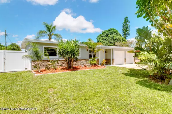 240 Spruce AVE, Merritt Island, FL 32953