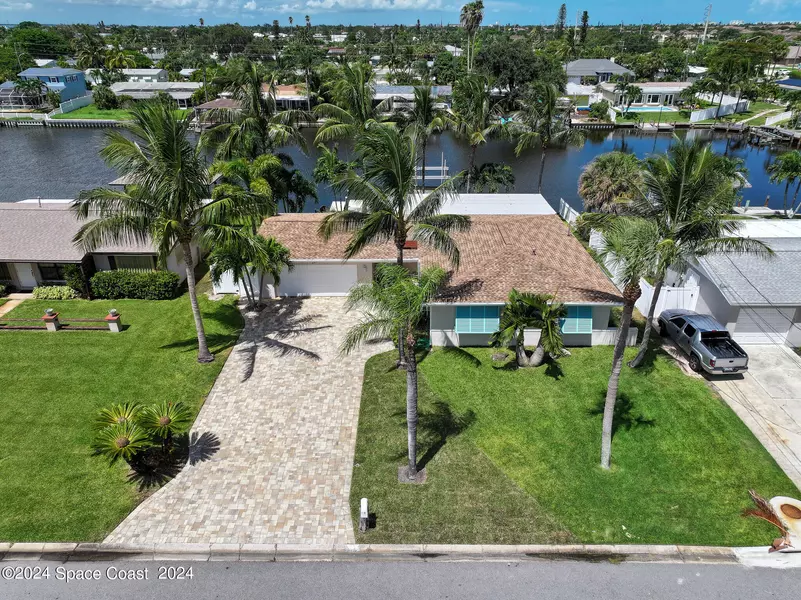 409 Nautilus DR, Satellite Beach, FL 32937