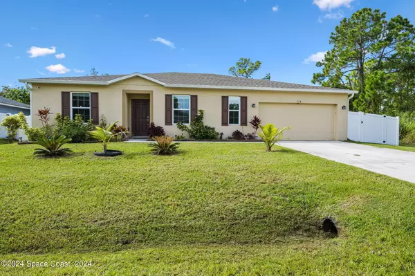 114 Mayfair ST SE, Palm Bay, FL 32909