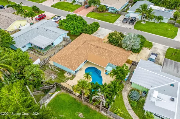 475 Park AVE, Satellite Beach, FL 32937