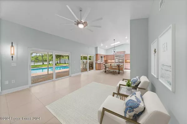 Satellite Beach, FL 32937,689 S Hedgecock SQ