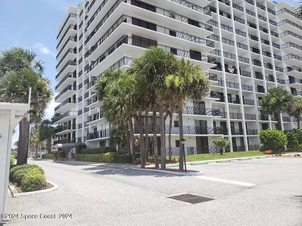 2100 N Atlantic AVE N #310, Cocoa Beach, FL 32931