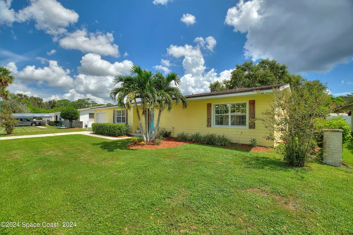 Merritt Island, FL 32953,2130 Garnet CT