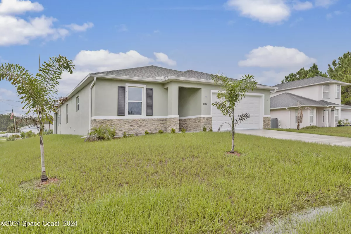 Palm Bay, FL 32909,1041 Tide RD SE