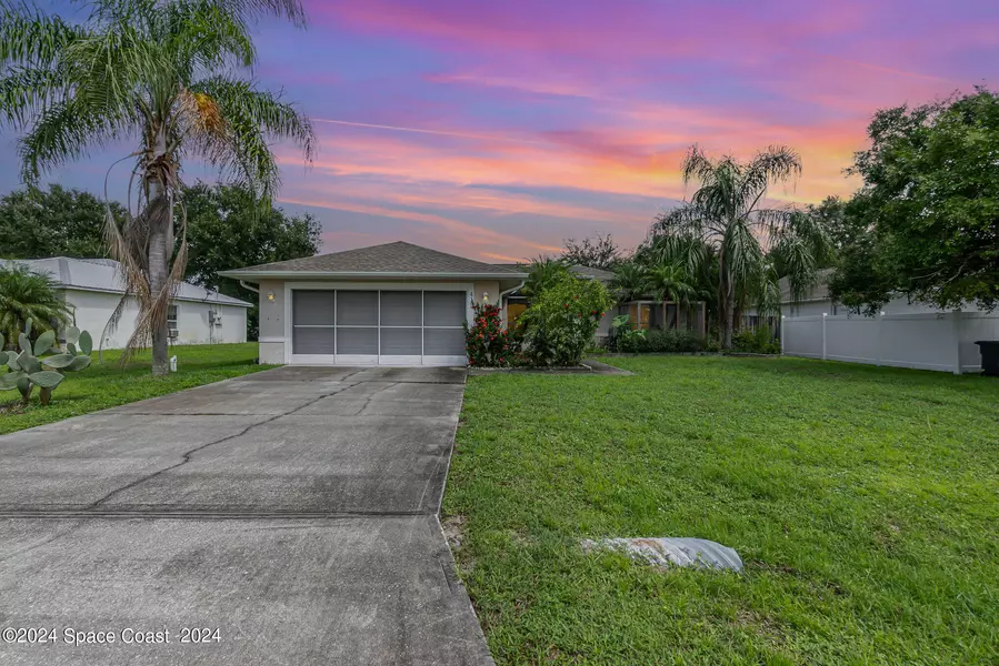 413 Borraclough AVE, Palm Bay, FL 32907