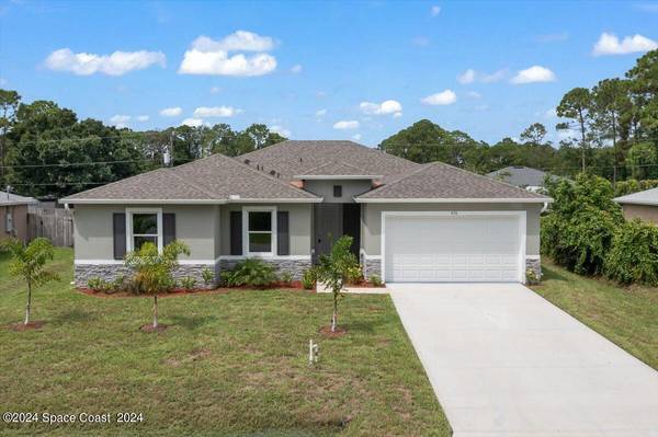 476 Iroquois AVE NW, Palm Bay, FL 32907