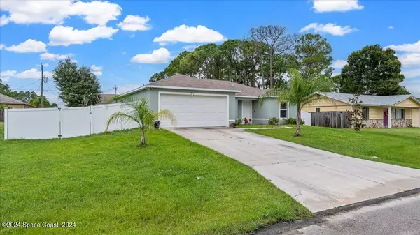 Palm Bay, FL 32909,798 Trinidad Ave SE