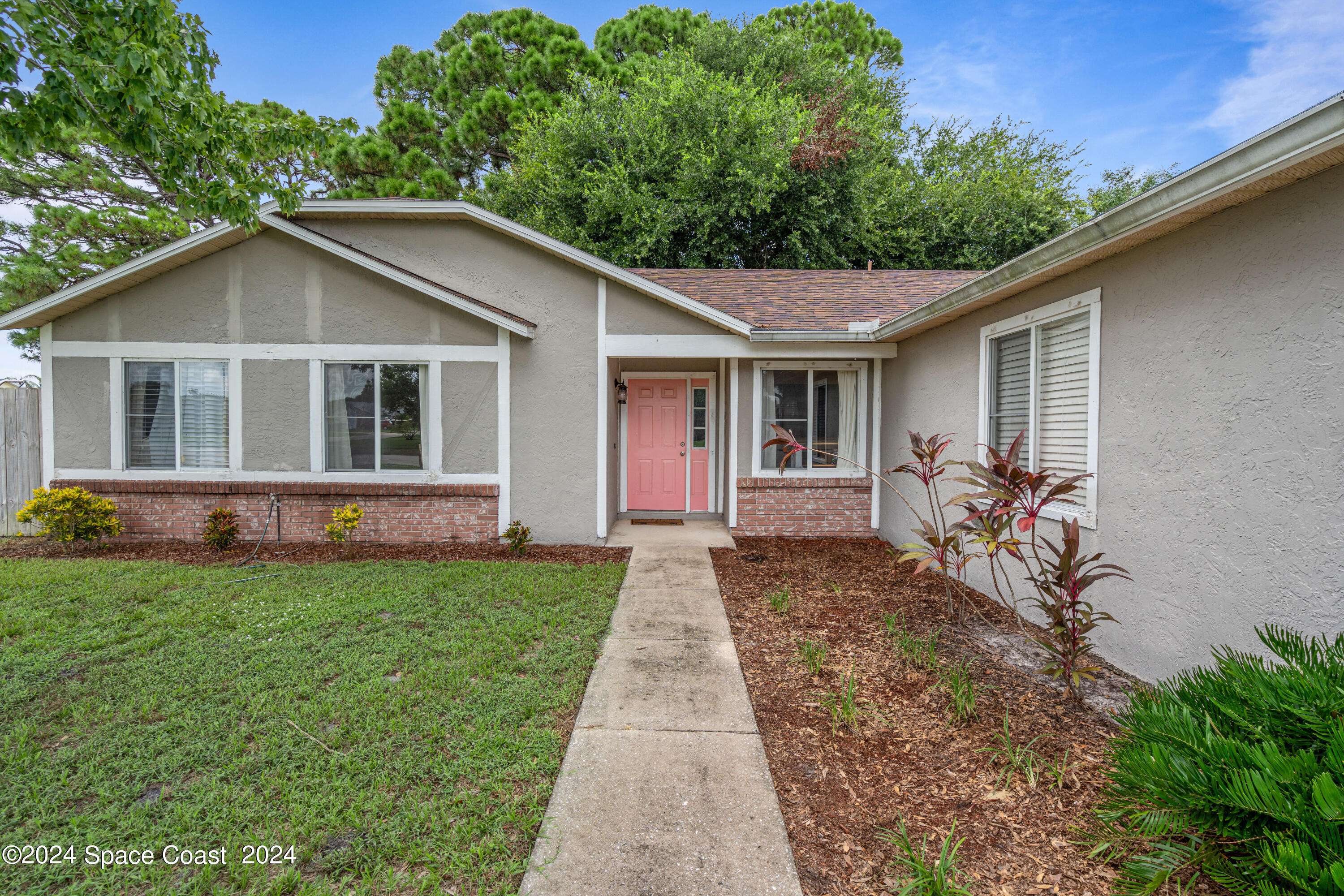 Rockledge, FL 32955,850 Pine View AVE