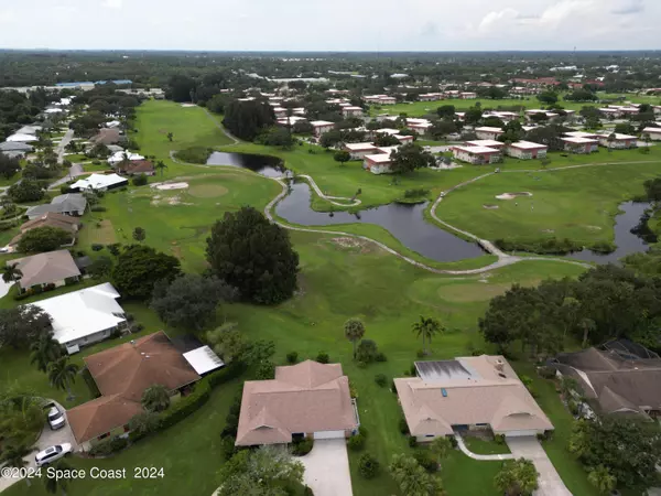 Vero Beach, FL 32962,585 W Forest TRL