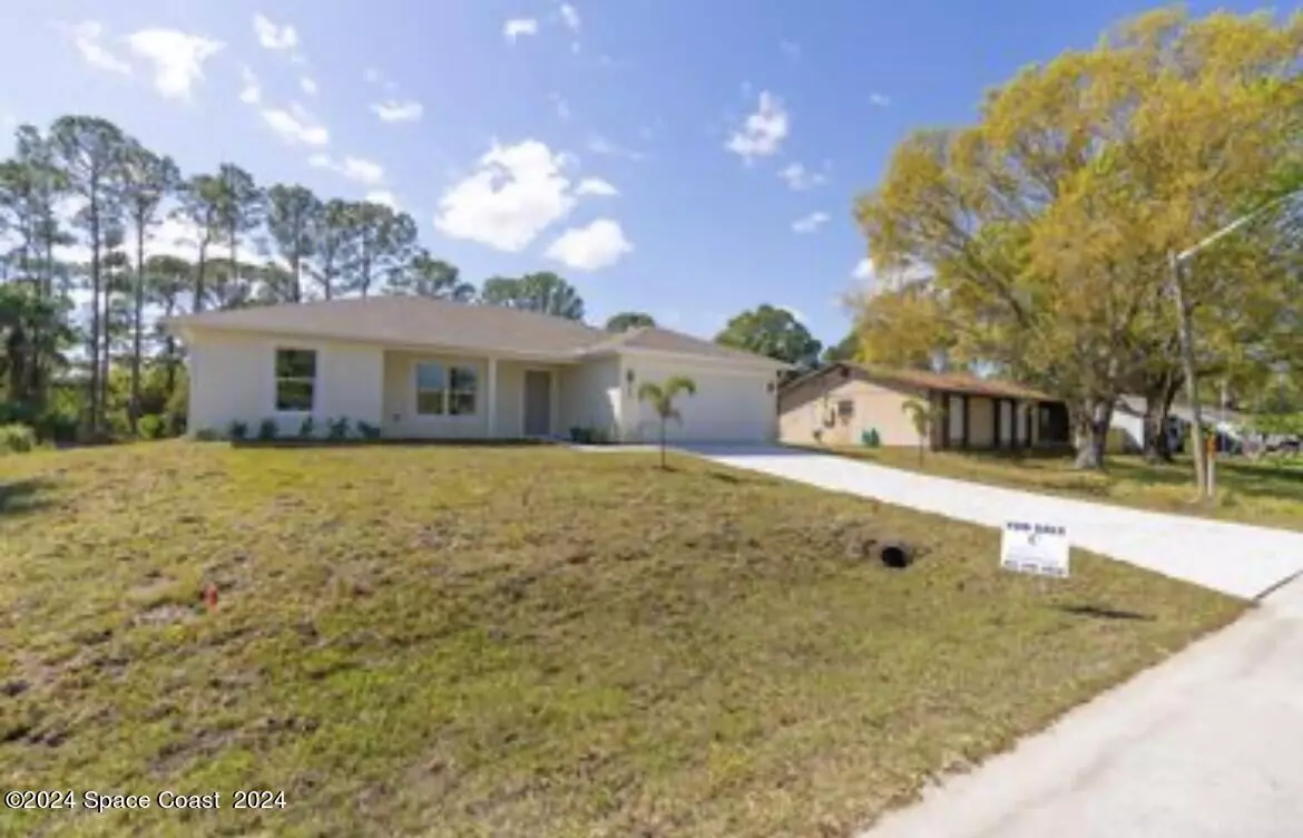 Palm Bay, FL 32909,1360 Torgerson ST SE