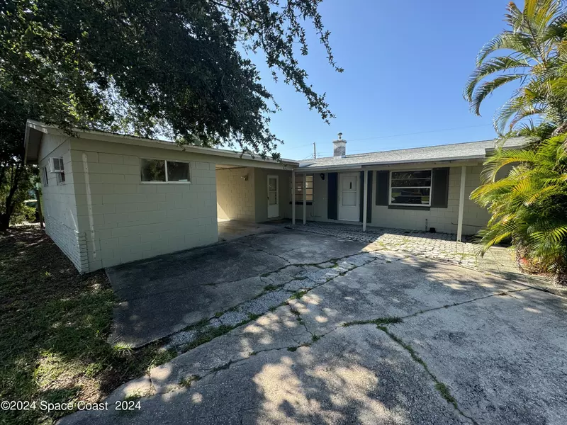 75 Brandy LN, Merritt Island, FL 32952