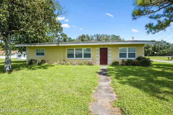 1724 Pinewood RD, Melbourne, FL 32934