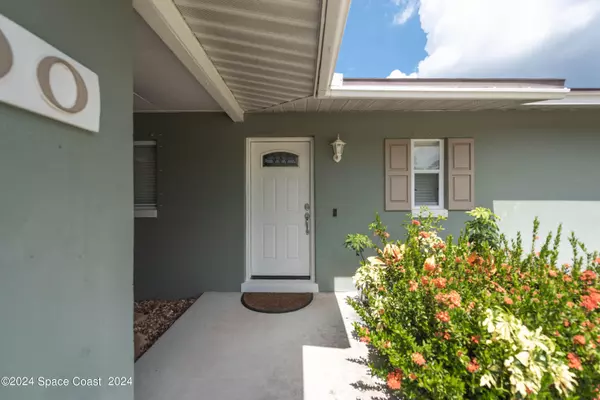 Merritt Island, FL 32952,300 Nora AVE