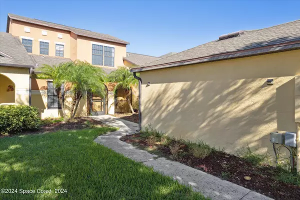 Melbourne, FL 32901,1140 Luminary CIR #103